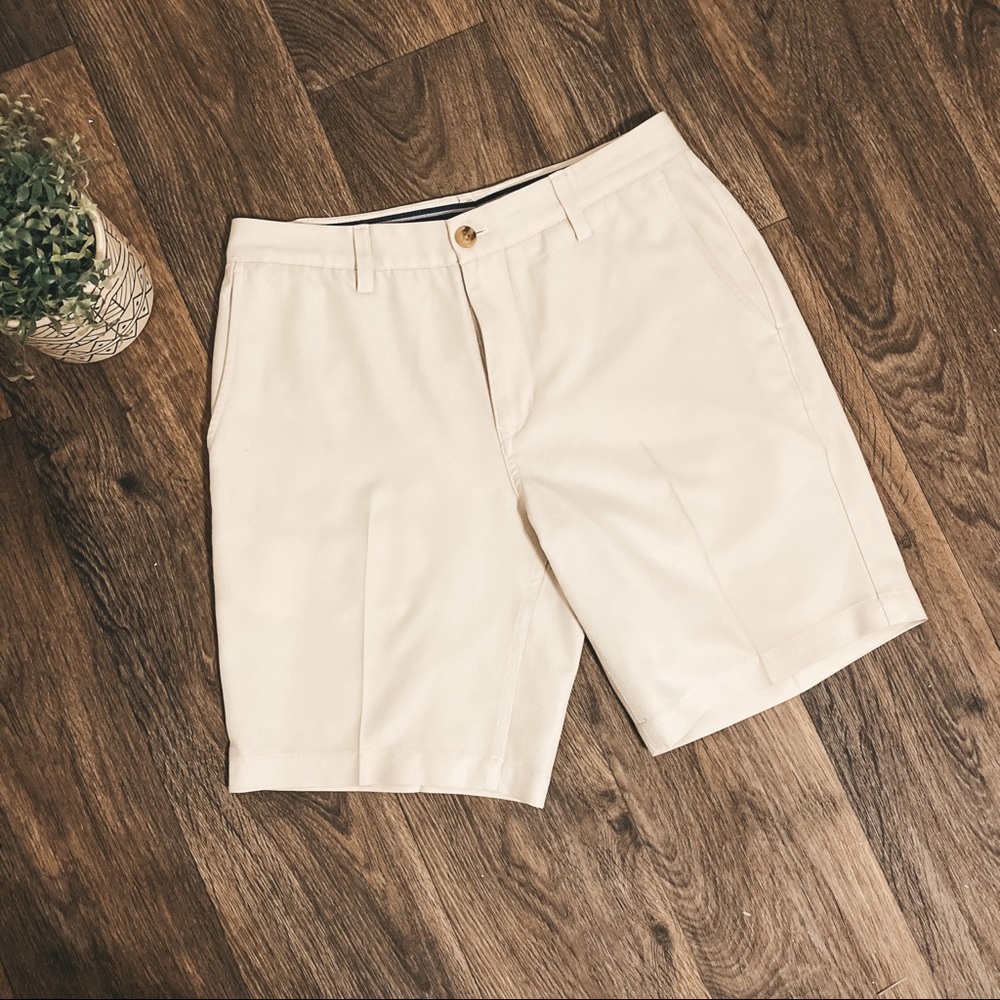 Vineyard Vines Links Short